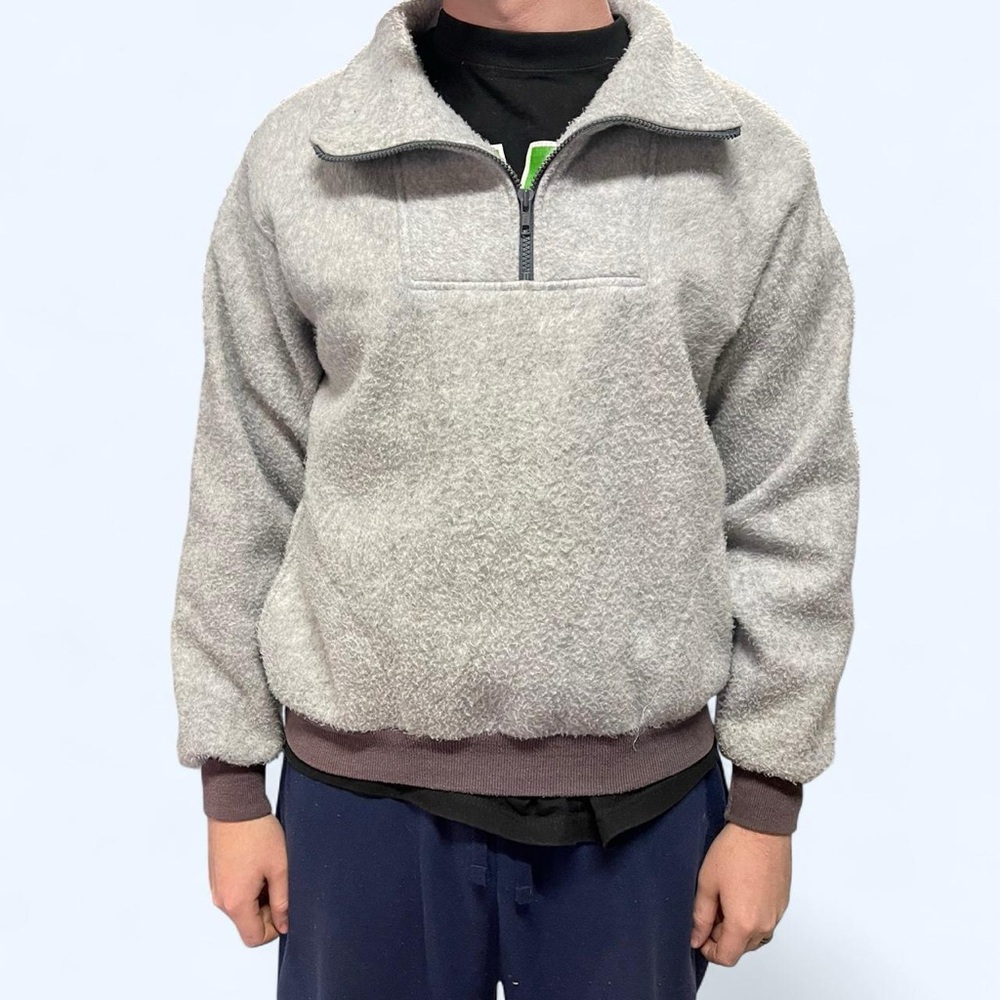 Vintage Le Tigre Men's Gray Sweater